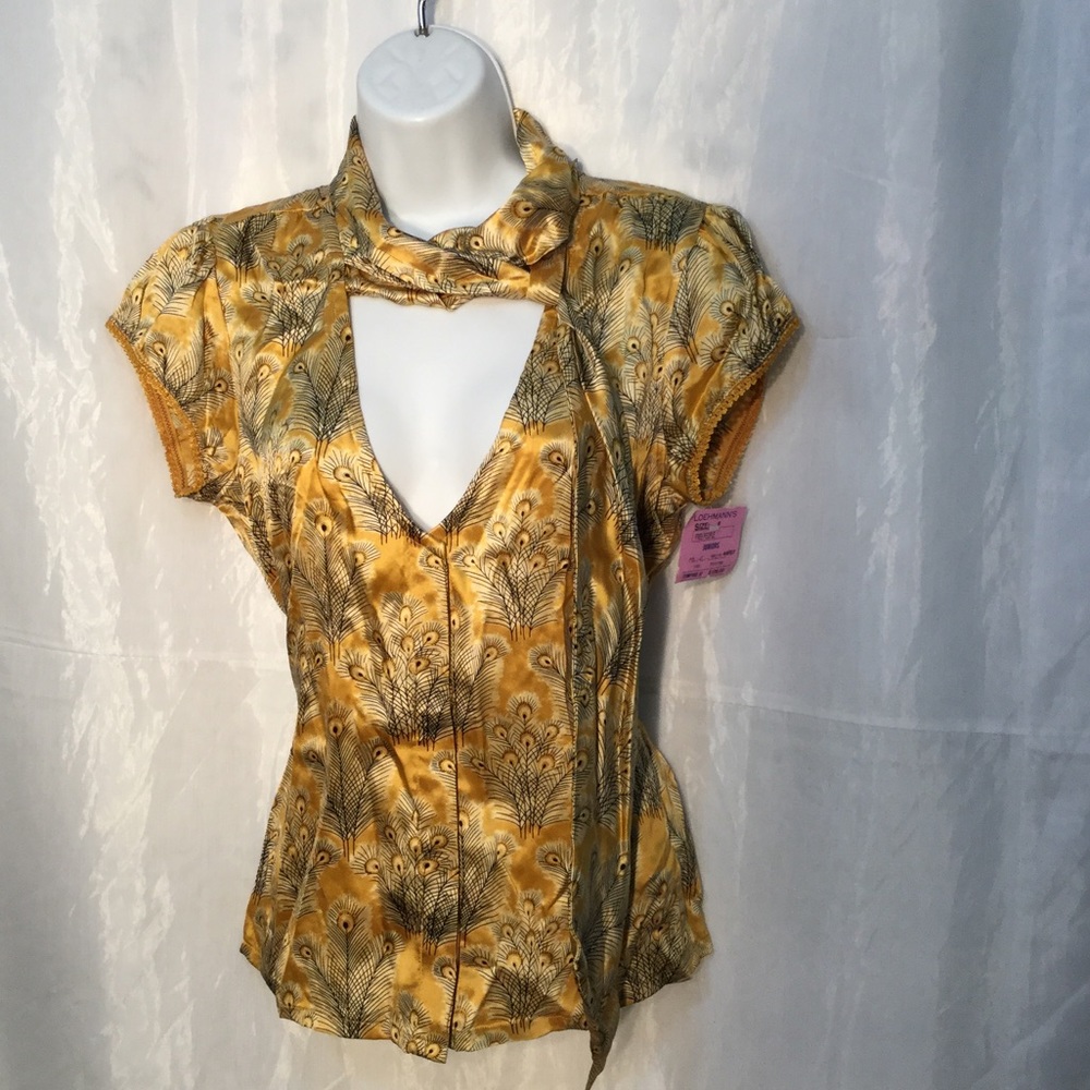 Free People 💯 silk button down blouse